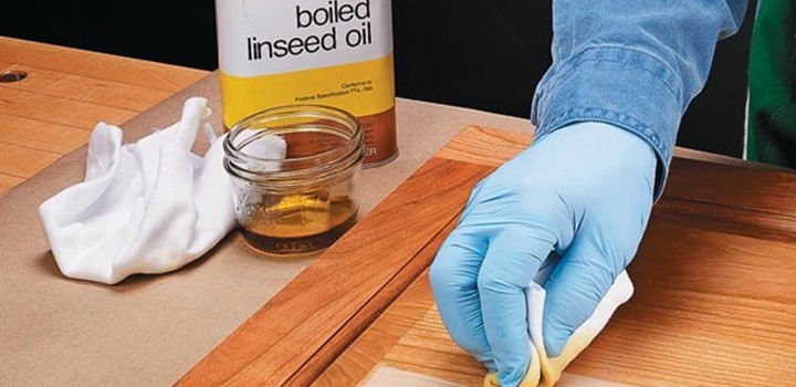 Does Boiled Linseed Oil Go Bad? [Right Way of Preserve]