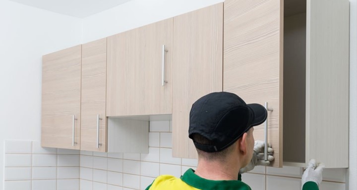 How to Hang a Cabinet with One Stud? [5 Simple Steps]
